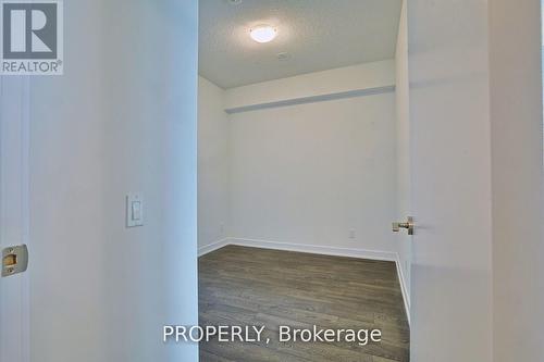 #1306 -251 Manitoba St, Toronto, ON - Indoor Photo Showing Other Room