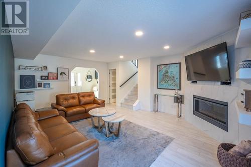 9504 Hummingbird Lane, Osoyoos, BC - Indoor Photo Showing Living Room With Fireplace