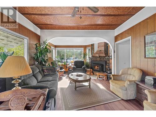 545 Bolton Road, Tappen, BC - Indoor Photo Showing Living Room With Fireplace