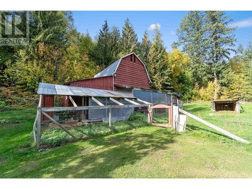 545 Bolton Road, Tappen, BC - Outdoor