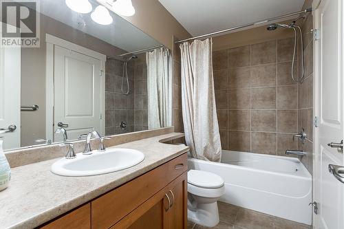 3533 Carrington Road Unit# 210, West Kelowna, BC - Indoor Photo Showing Bathroom