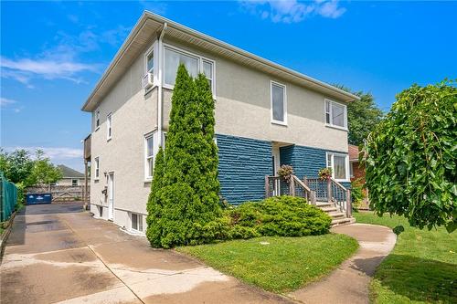 Main Floor unit is freshly renovated! - 19 Fawell Avenue, St. Catharines, ON - Outdoor