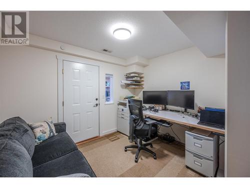 523 Stonor Street, Summerland, BC - Indoor Photo Showing Office