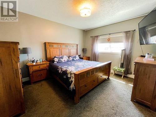 965 88 Avenue, Dawson Creek, BC - Indoor Photo Showing Bedroom