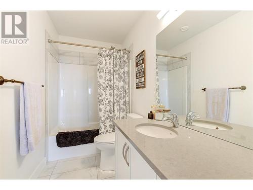 1726 Lake Vista Road, Kelowna, BC - Indoor Photo Showing Bathroom