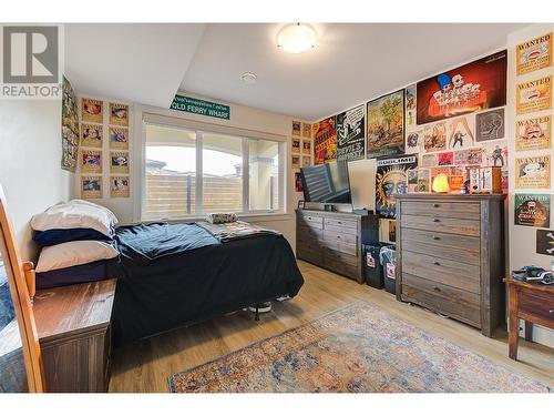 1726 Lake Vista Road, Kelowna, BC - Indoor Photo Showing Bedroom