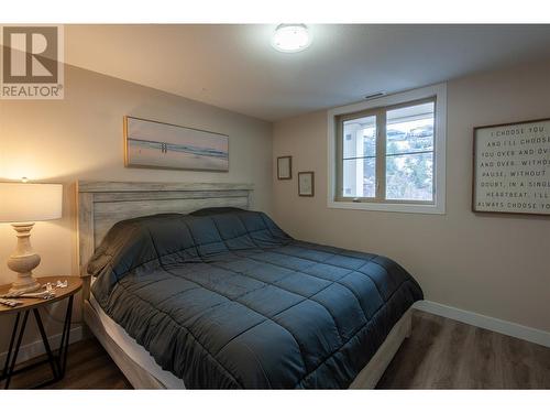 1875 Country Club Drive Unit# 1513, Kelowna, BC - Indoor Photo Showing Bedroom