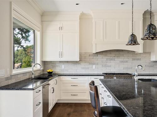 2270 Compass Pointe Pl, Langford, BC - Indoor Photo Showing Kitchen With Upgraded Kitchen