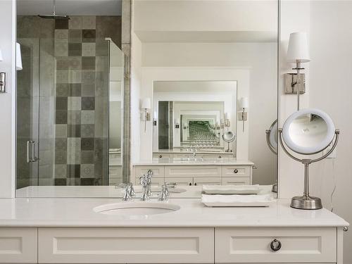 2270 Compass Pointe Pl, Langford, BC - Indoor Photo Showing Bathroom