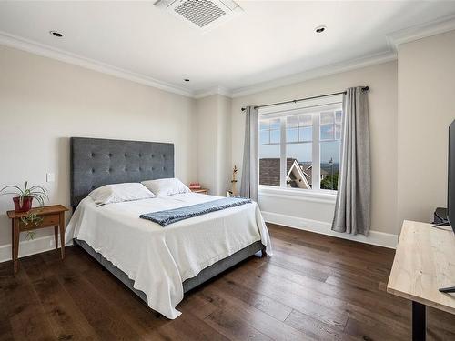 2270 Compass Pointe Pl, Langford, BC - Indoor Photo Showing Bedroom