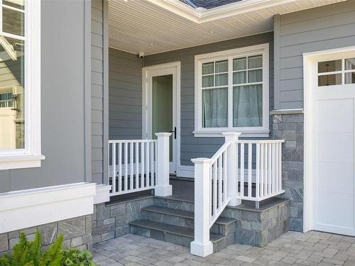 2270 Compass Pointe Pl, Langford, BC - Outdoor