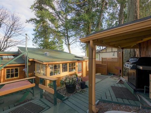 9005 Lochside Dr, North Saanich, BC - Outdoor With Exterior