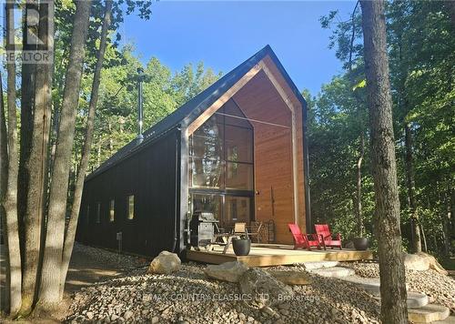 478 Lakewoods Drive, Madawaska Valley, ON - Outdoor