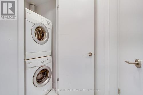#502 -39 Sherbourne St, Toronto, ON - Indoor Photo Showing Laundry Room