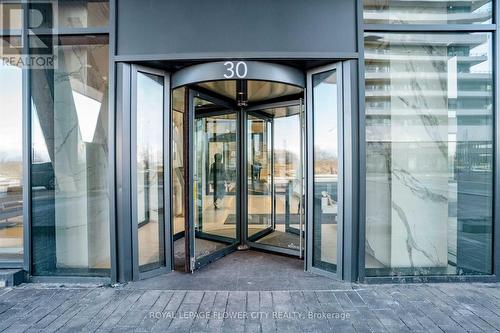 225 - 30 Shore Breeze Drive, Toronto, ON -  With Exterior