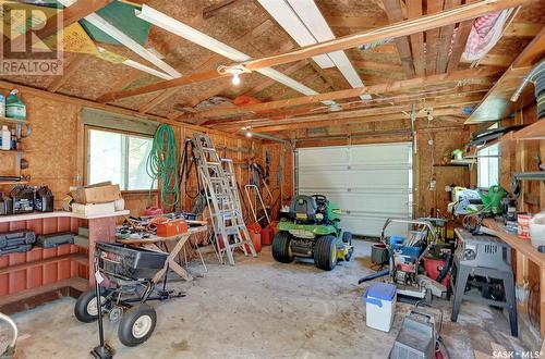 708 Tatanka Drive, Buffalo Pound Lake, SK - Indoor Photo Showing Garage