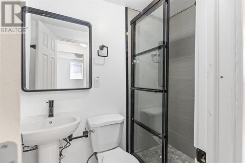55 Cathcart St, Sault Ste. Marie, ON - Indoor Photo Showing Bathroom