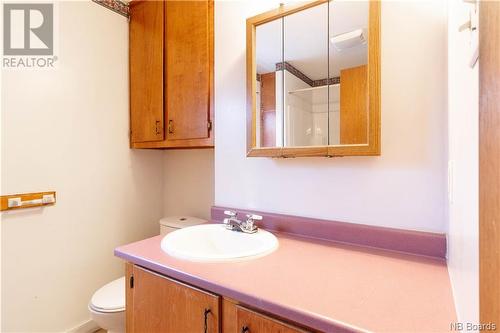 22 Pitt Street, Sussex, NB - Indoor Photo Showing Bathroom