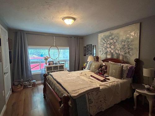 293 Matchedash St N, Orillia, ON - Indoor Photo Showing Bedroom