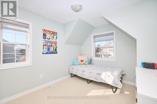 3845 Ryan Ave, Fort Erie, ON - Indoor Photo Showing Bedroom