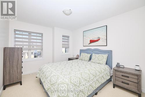 3845 Ryan Ave, Fort Erie, ON - Indoor Photo Showing Bedroom