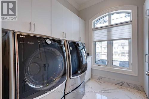 117 Dexter Rd, Richmond Hill, ON - Indoor Photo Showing Laundry Room
