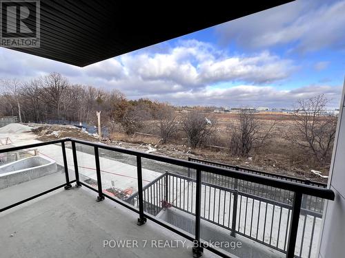 #809 -1000 Elgin Mills Rd E, Richmond Hill, ON - Outdoor With View