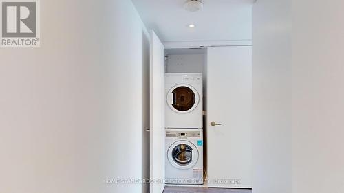 #1103 -87 Peter St, Toronto, ON - Indoor Photo Showing Laundry Room