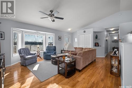 Bibby Road Acreage, Prince Albert Rm No. 461, SK - Indoor Photo Showing Living Room