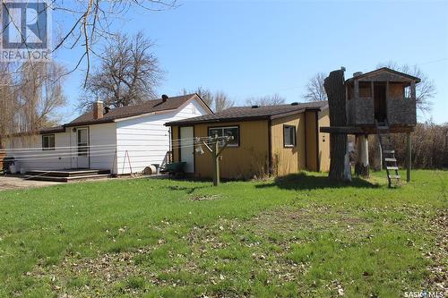 116 Ash Avenue N, Eastend, SK - Outdoor