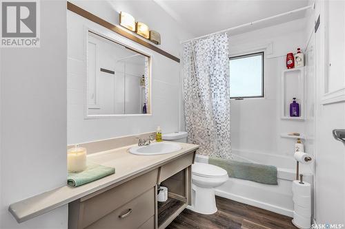1124 9Th Street, Perdue, SK - Indoor Photo Showing Bathroom