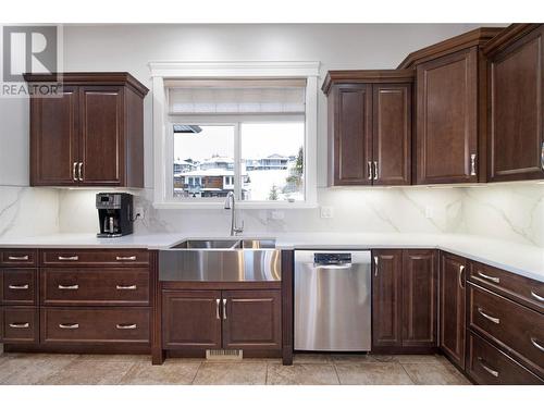 2582 St Andrews Street, Blind Bay, BC - Indoor Photo Showing Kitchen With Double Sink
