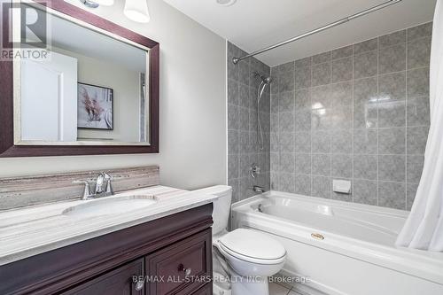 Th121 - 5418 Yonge Street, Toronto, ON - Indoor Photo Showing Bathroom