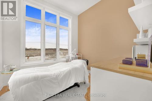 7 Ballanview Crt, Whitchurch-Stouffville, ON - Indoor Photo Showing Bedroom