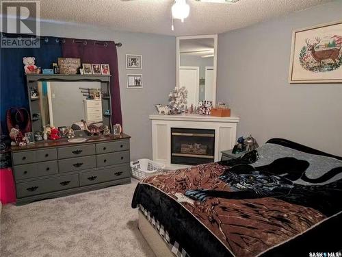 345 6Th Avenue Se, Swift Current, SK - Indoor Photo Showing Bedroom