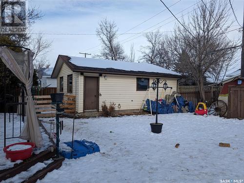 345 6Th Avenue Se, Swift Current, SK - Outdoor