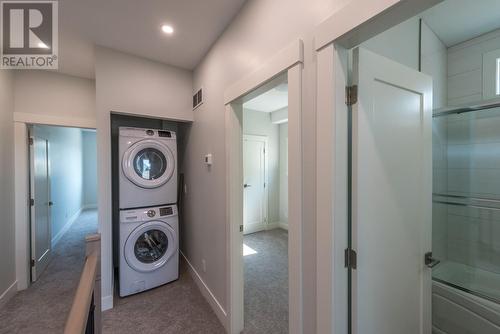 742 Kamloops Avenue Unit# 101, Penticton, BC - Indoor Photo Showing Laundry Room