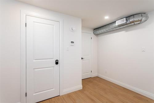 115 Catherine Street N|Unit #4, Hamilton, ON - Indoor Photo Showing Other Room