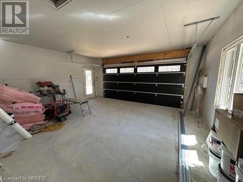 24 Aspen Lane, Powassan, ON - Indoor Photo Showing Garage