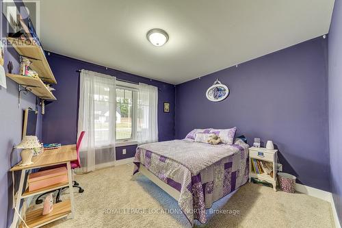 6 Deanna Dr, Wasaga Beach, ON - Indoor Photo Showing Bedroom