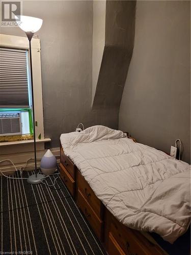 776813 Highway 10, Holland Centre, ON - Indoor Photo Showing Bedroom