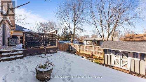 39 Irving Dr, Norwich, ON - Outdoor With Deck Patio Veranda