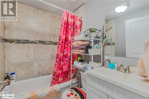 293 Matchedash Street N, Orillia, ON - Indoor Photo Showing Bathroom