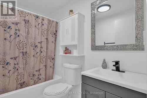 76 Princess Street, Quinte West, ON - Indoor Photo Showing Bathroom
