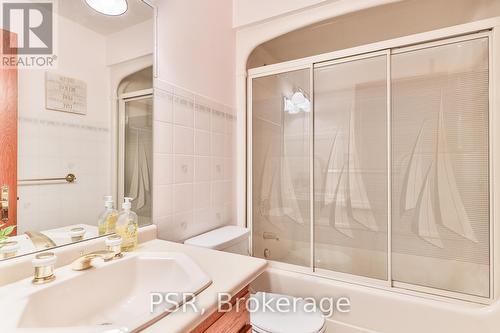 49 Melody Drive, Norfolk, ON - Indoor Photo Showing Bathroom