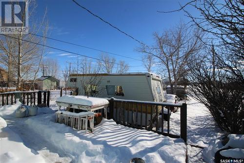 409 3Rd Avenue E, Frontier, SK - Outdoor With Deck Patio Veranda