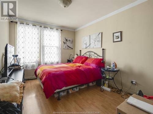 401 Parent Avenue, Windsor, ON - Indoor Photo Showing Bedroom