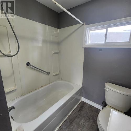 294 Pittsburgh Ave, Sault Ste. Marie, ON - Indoor Photo Showing Bathroom