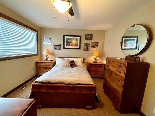 3 144 Andy Camp Road, Kenora, ON - Indoor Photo Showing Bedroom