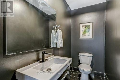 70 Dunstall Cres, Toronto, ON - Indoor Photo Showing Bathroom